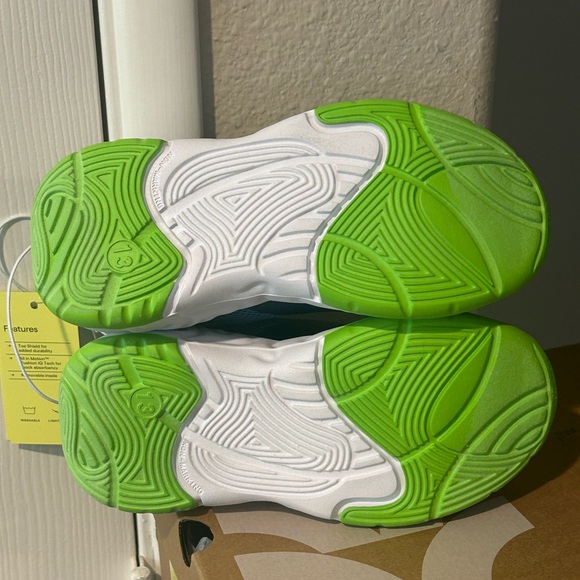 All In Motion Kids Camren Athletic Performance Fashion Sneakers Blue Youth Sz 13 - Picture 8 of 9